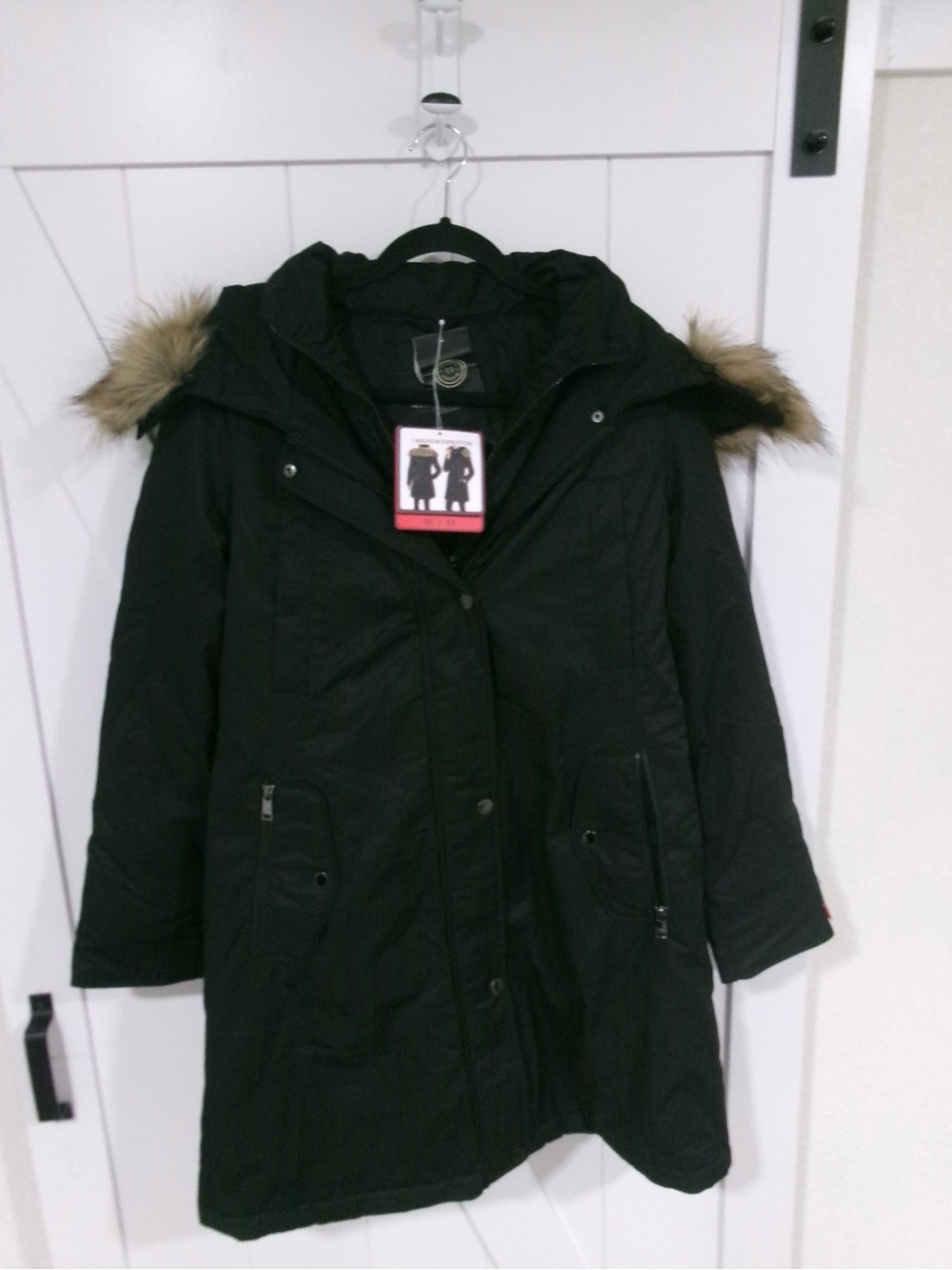 Women's Black Ski Parka with Faux-Fur Trim